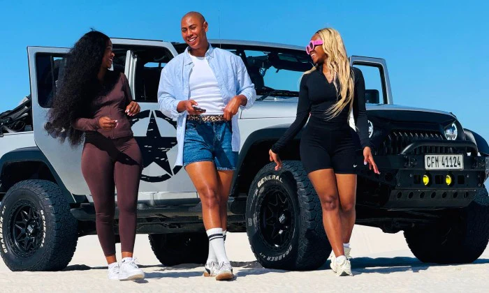 1-Hour Jeep Experience incl Sandboarding for 1 or 2 - Image 2