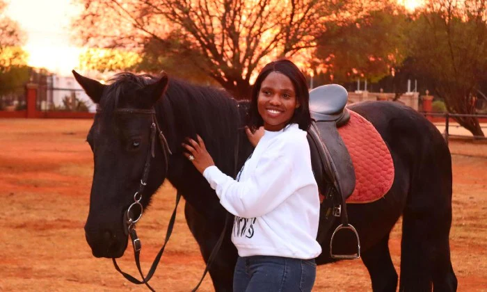 1-Hour Outride Horse Riding Experience with ESDA - Image 16