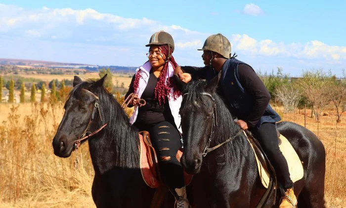 1-Hour Outride Horse Riding Experience with ESDA - Image 24
