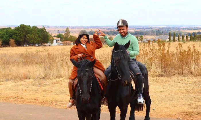 1-Hour Outride Horse Riding Experience with ESDA - Image 4