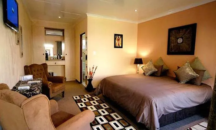 Johannesburg: 1-Night anytime stay for two including breakfast at The Mannah Executive Guest Lodge Hotel & Conference Centre - Image 3