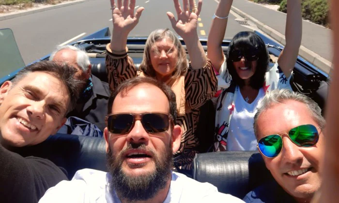 2-Hour Convertible Cadillac Tour with Harley Davidson Tours - Image 2