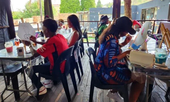 2-Hour Sip and Paint Session including Wine & Snacks for 2 at Art by Kemi - Image 5