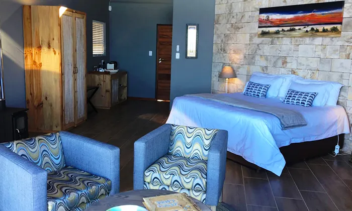 Eastern Cape: 2-Night anytime stay for two including full breakfast at Jbay Zebra Lodge - Image 6