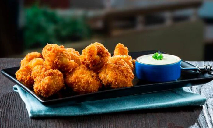 3-Course Dining Experience for 2 at Diamond Peak Spur Steak Ranch - Image 10