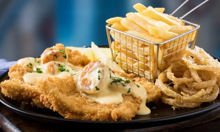 3-Course Dining for 2 – Savour Warmth, Flavour & Togetherness at Silver Spur, Bellville - Image 3