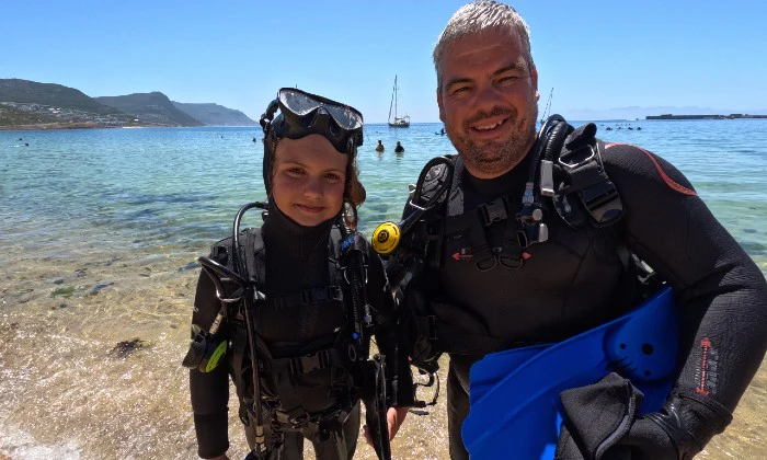 3-Hour Beginners Scuba Dive Experience at African Ocean Adventures - Image 4