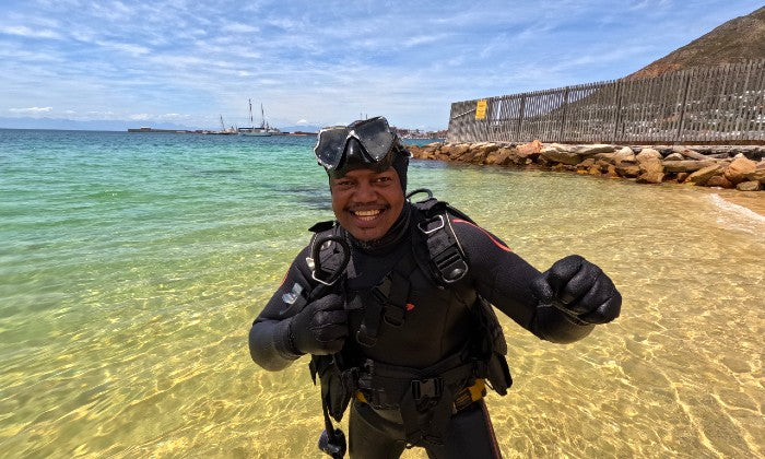 3-Hour Beginners Scuba Dive Experience at African Ocean Adventures - Image 6