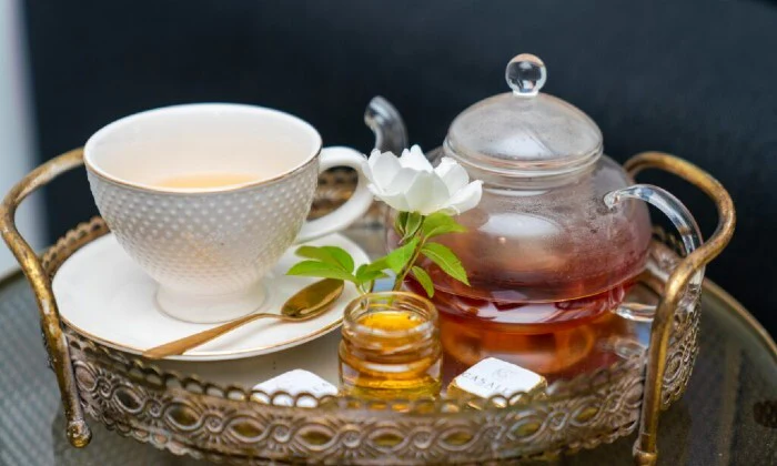4 x Brazilian Body Wood Therapy Treatments at Casalea Luxury Spa & Suites - Image 4