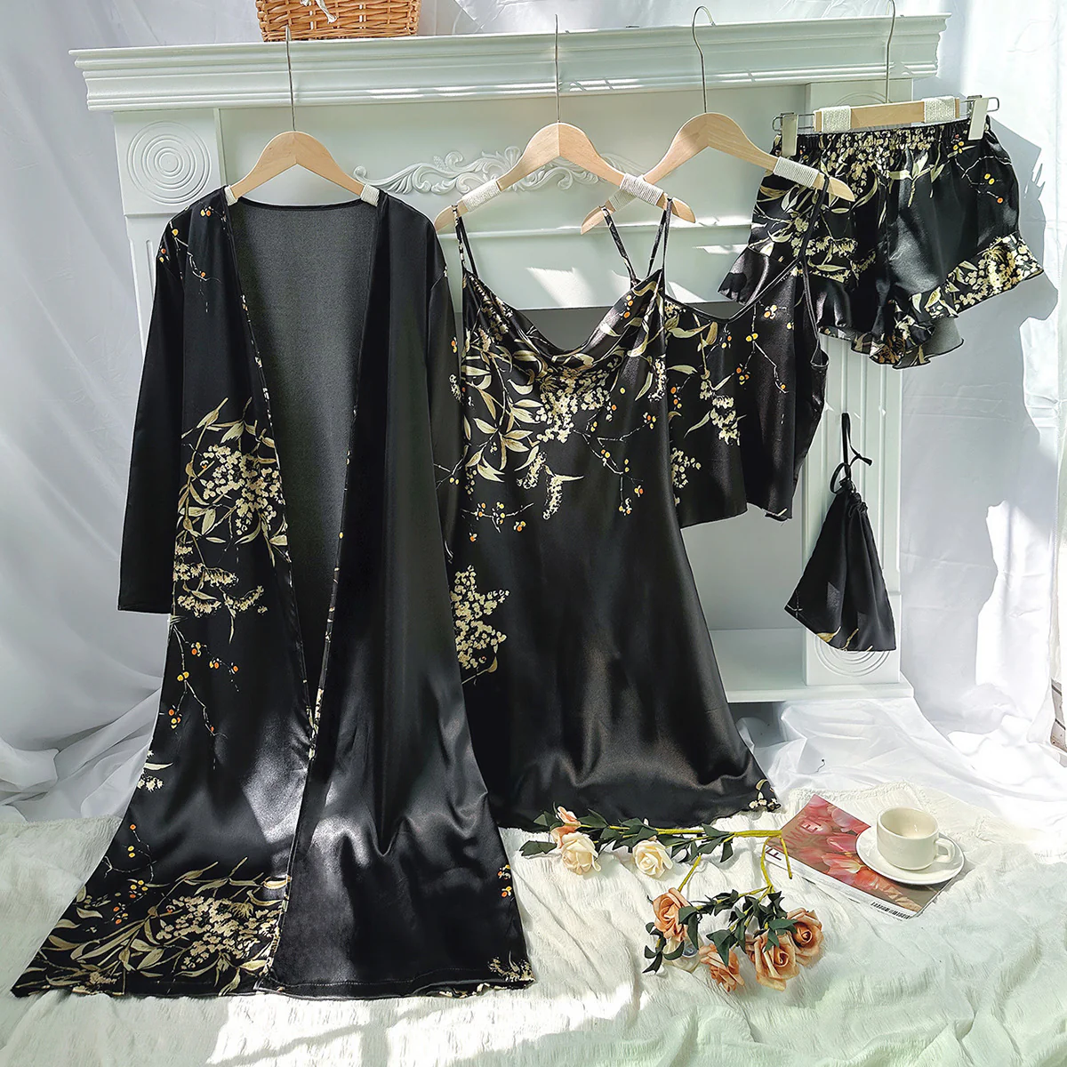 5 Pcs Women's Sexy Lace Nightgown Set - Image 2