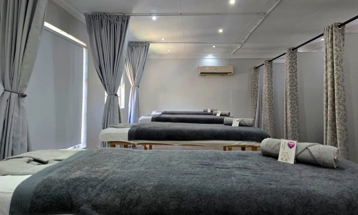 60-Minute Hot Stone or Aromatherapy Massage for 1 or 2 at Zenglow Wellness Boutique Spa - Image 3