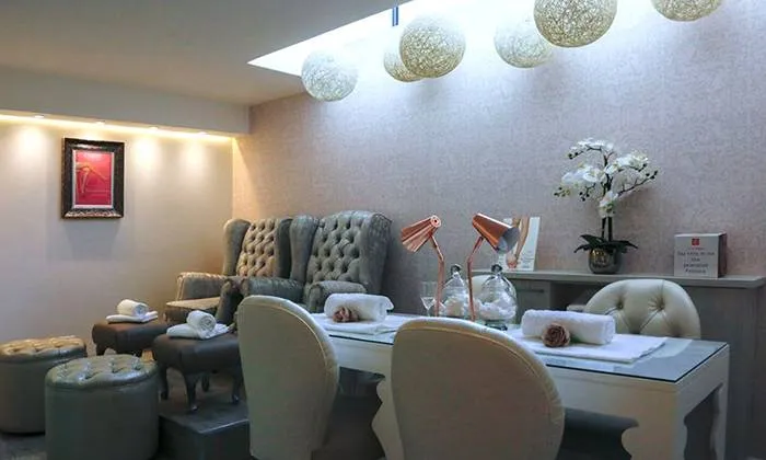 70-Minute pamper package - Image 8