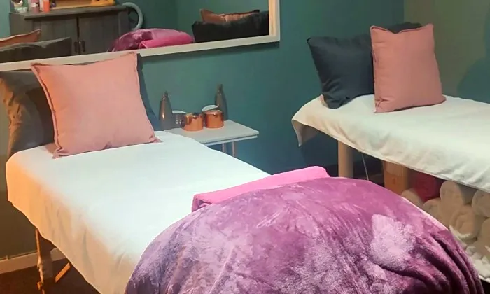 80-Minute Spa Package at Glow & Go Beauty Salon - Image 2