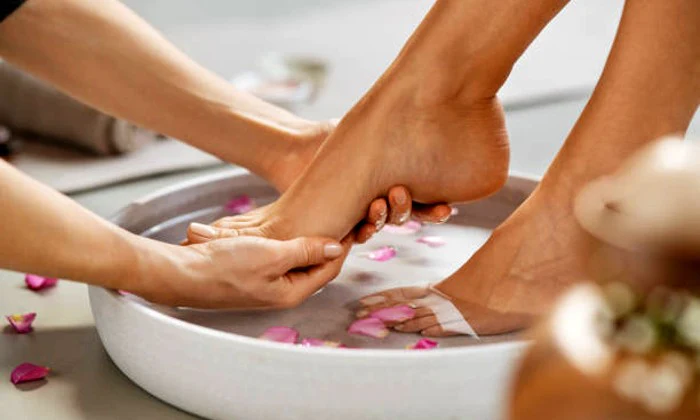 90-Minute Couples Massage Treat at Bel Amour Spa - Image 2