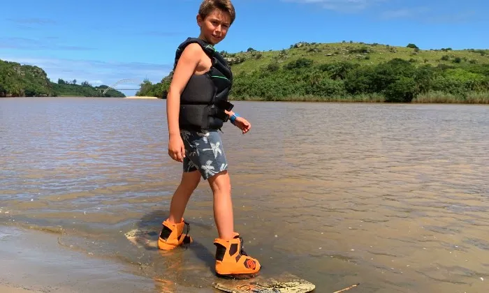 90-Minute Wakeboarding & Stand-Up Paddle Board Experience - Image 11