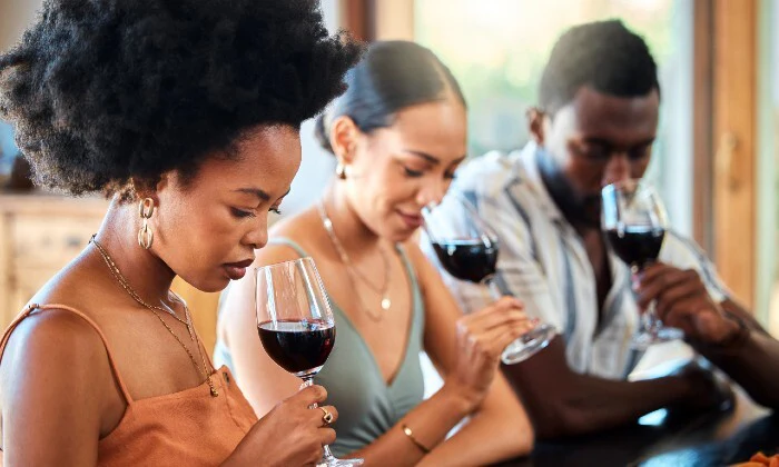 A Darling Escape: Wine Tasting Experience for 2 or 4 at Cloof Wine Estate - Image 2