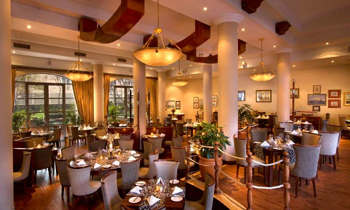 A Taste of Spice: Curry Buffet – The Clipper Restaurant - Image 4