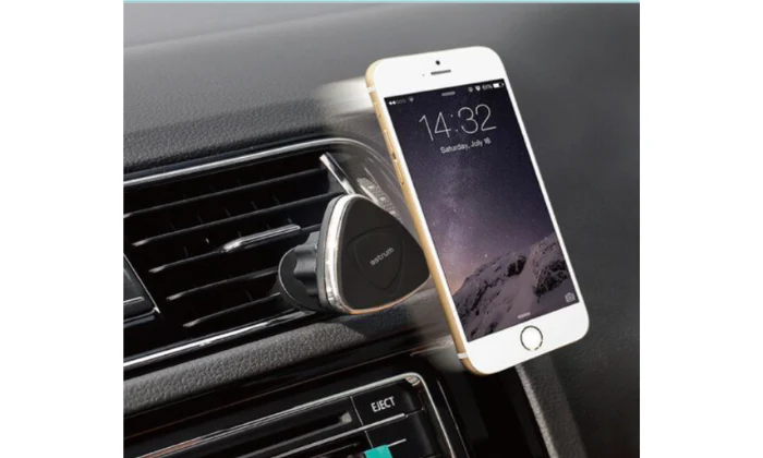 Astrum Universal Car Air Vent Magnetic Holder - Black
