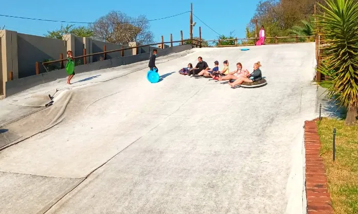 Bum boarding experience for 3 or 5 kids - Image 7
