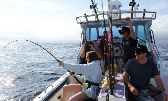 Cape Point deep sea fishing experience - Image 7