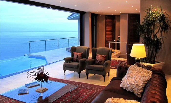 Cape Town: 1 or 2-Night Stay for 2 at Aqua Terra Boutique Guesthouse - Image 22