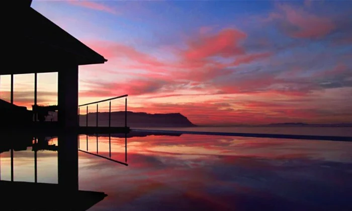 Cape Town: 1 or 2-Night Stay for 2 at Aqua Terra Boutique Guesthouse - Image 9