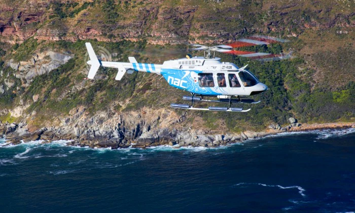 Cape Town: Table Mountain 360° Helicopter Flight & Champagne - Image 4