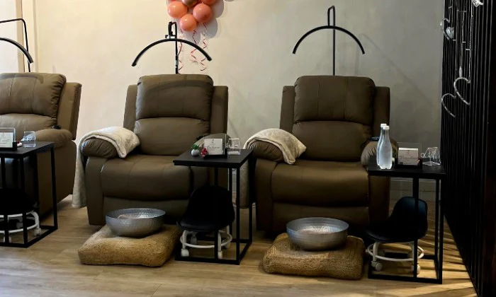Choice of 60-Minute Full Body Massage incl Welcome Drink for 1 or 2 at Voyage Spa - Image 4