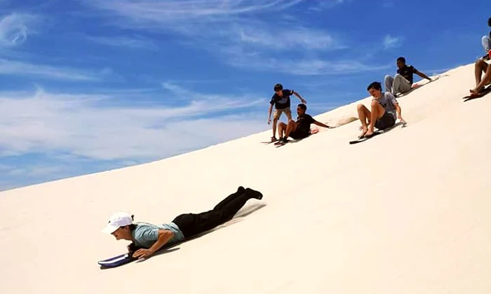 Classic Sandboarding Experience - Image 6