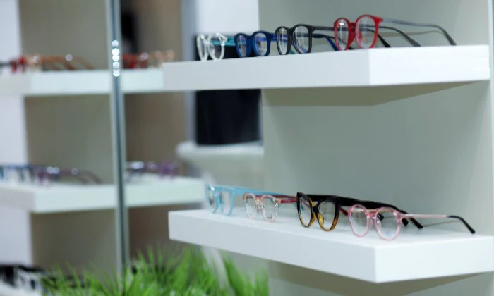 Comprehensive Eye Test at Mood Eyewear Optometrist - Image 6