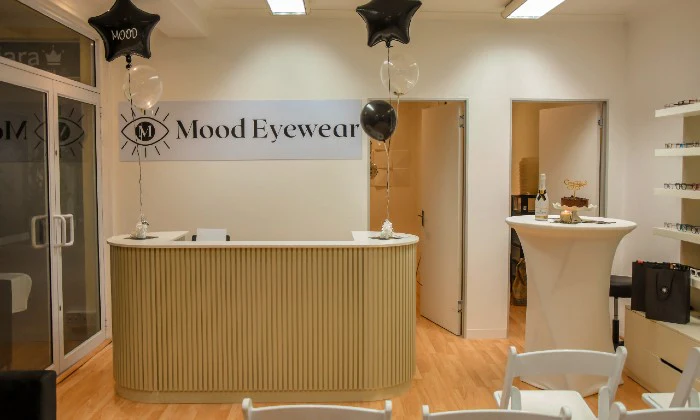 Comprehensive Eye Test at Mood Eyewear Optometrist - Image 8