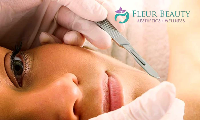 Dermaplaning Session