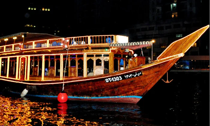 Dubai: 4-Night Stay for 2 Adults Incl Breakfast, Transfers, City Tour & Dinner Cruise - Image 4
