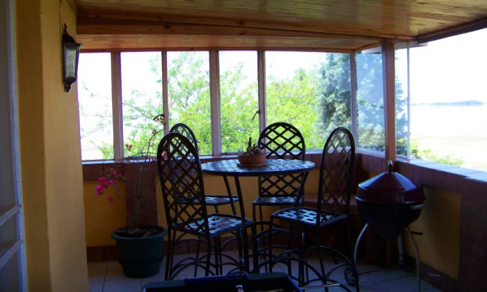 Free State: 2-Night Stay for Six including Breakfast at Vaal Delta - Image 12