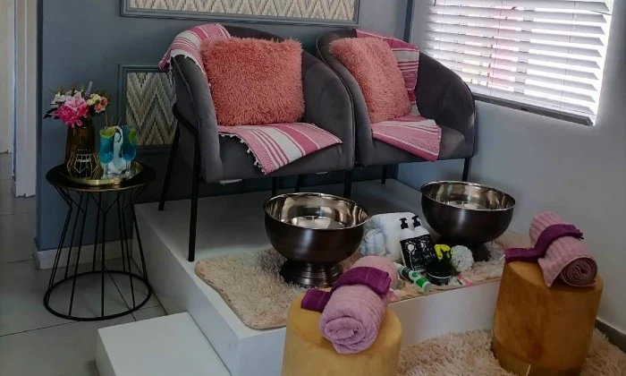 Full Body Thai Massage for 1 or 2 at The Royal MO Spa - Image 5