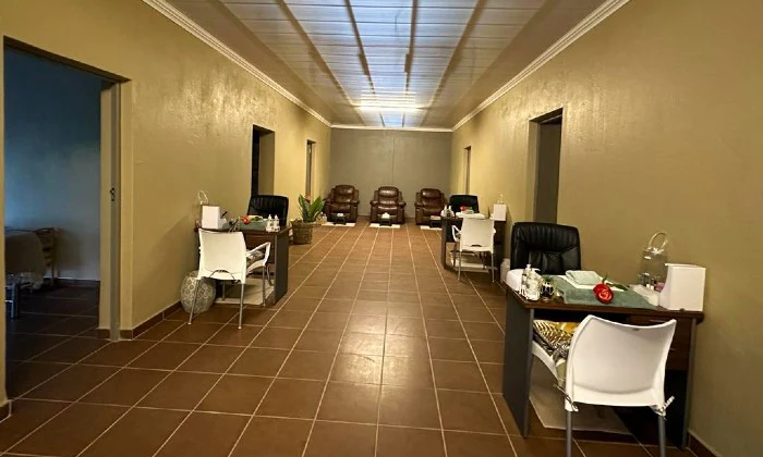 Gauteng: 2-Night Weekend Retreat with Spa Experience at Care on Location - Image 9