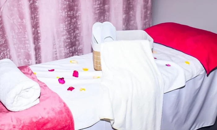 Gel Overlay for Hands and Feet at Bakone Beauty Clinique - Image 2