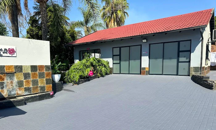 Half Day Spa Package with Shared Platter for 1 or 2 - Image 7