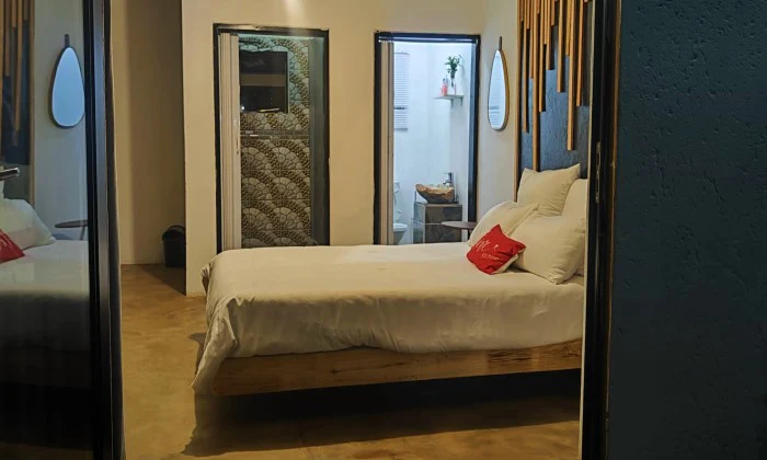 Hartbeespoort: 1-Night Stay for Two at Pamensky Spa - Image 4