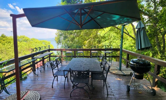 Hartbeespoort: 2-Night Midweek Stay for Two at Bali at Scenic Haven - Image 12
