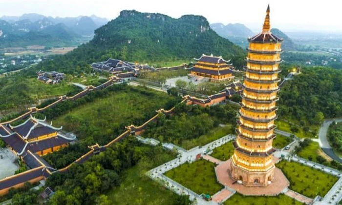 Asia: 11-Day Vietnam Getaway Tour with Accommodation, Cruise, Internal Flights, Transfers, Meals & Tours - Image 6