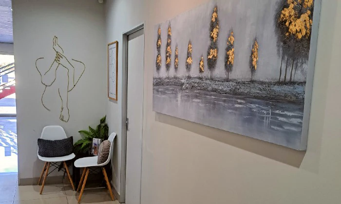 Hydra Facials at In Your Skin Wellness & Beauty Lab - Image 5