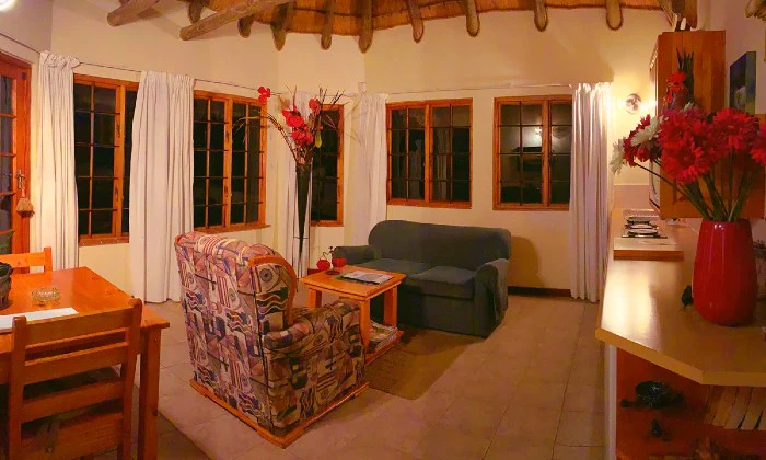 KwaZulu-Natal: 2-Night Midweek Stay for Two at Otters Den Cottages - Image 7