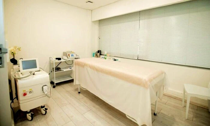Laser Hair Removal Session for a Small Area - Image 2