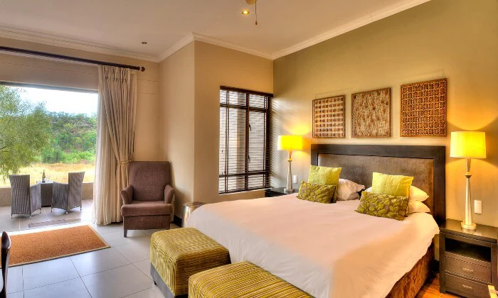 Limpopo: 1-Night Stay for Two at Legend Simba Safari - Image 2