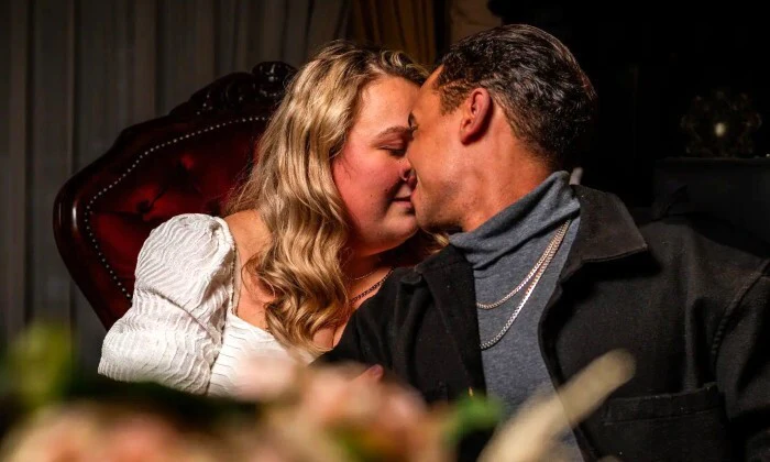 Location Photoshoot – Individual, Families, Couples, and Events - Image 7