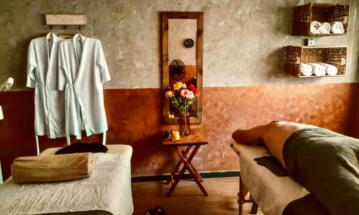 Luxury Couples Escape: 1-Night Stay with Breakfast & Spa Package at Aloe Verde, Johannesburg (Save 60%) - Image 12