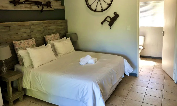 Luxury Couples Escape: 1-Night Stay with Breakfast & Spa Package at Aloe Verde, Johannesburg (Save 60%) - Image 4