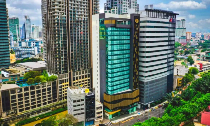 Malaysia: 5-Night Stay for 2 Adults incl Breakfast and City & Highlands Tour - Image 8