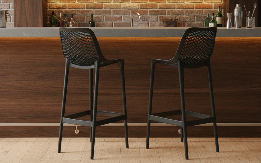 MFurn Stackable Outdoor Bar Stool